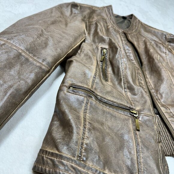 Suzy Shier Women's M Faux Leather Biker Jacket - Stylish Outerwear - Picture 7 of 14